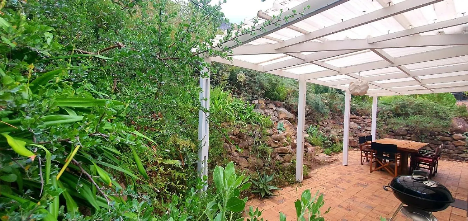 The Green Cabin Cape Town Chalet