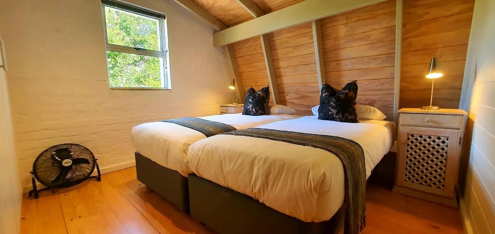 Chalet The Green Cabin Cape Town South Africa